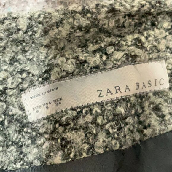 Gorgeous Zara Basics Gray Tie Front Boucle Jacket Perfect for Fall - Picture 4 of 4